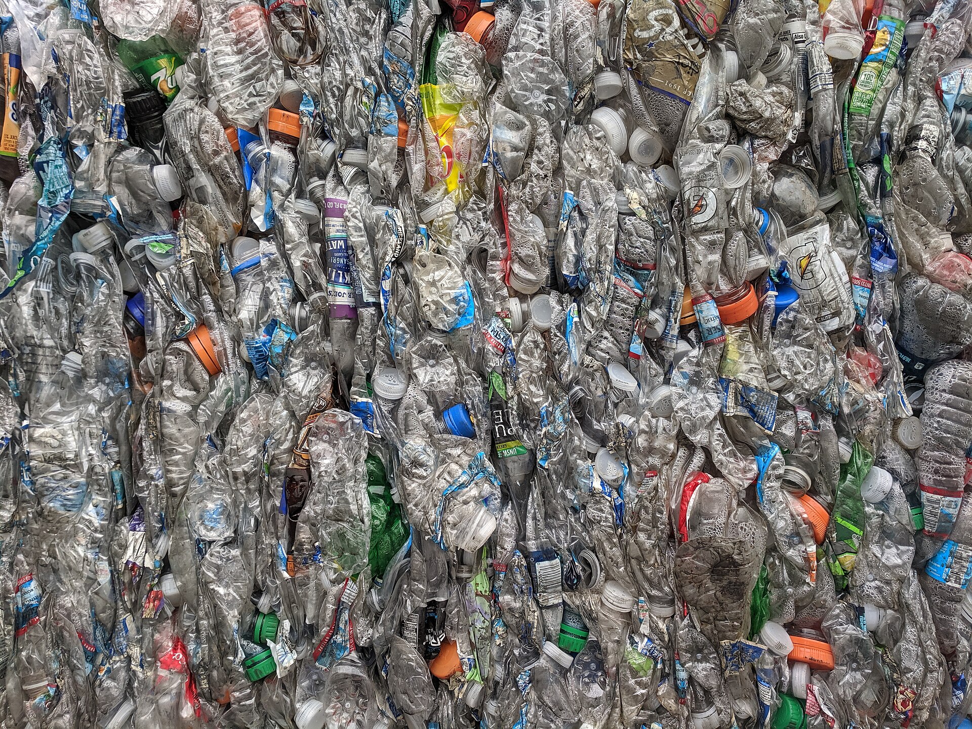 Kirin and JSW Put PET Depolymerisation Inside a Twin-Screw Extruder