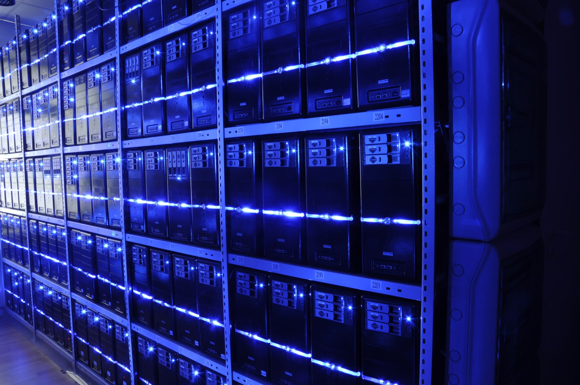 The "AI Will Create 40 to 60 Times More E-Waste" Claim, Examined
