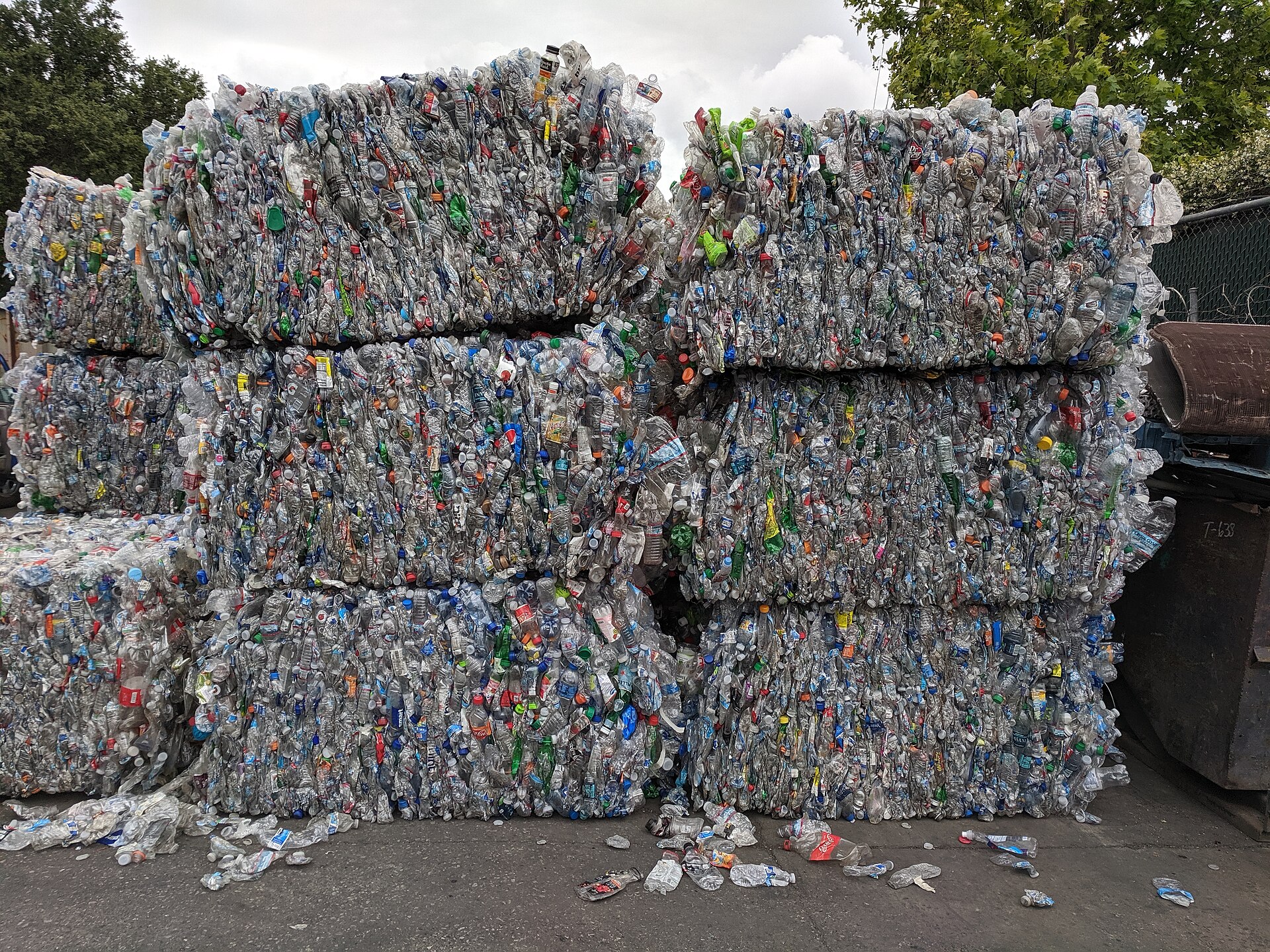 What mechanical recycling wants: one polymer, one colour, one shape.